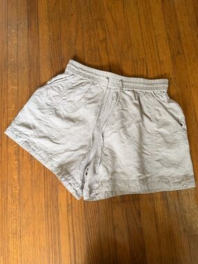 Linen Elastic Waist Beige Shorts